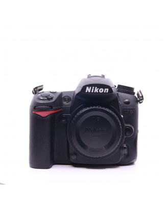 NIKON D7000