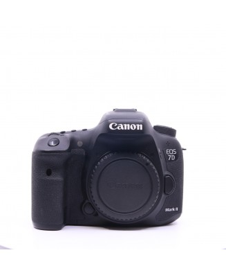 CANON EOS 7D II