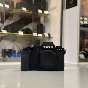 FUJIFILM X-S10 (24012)