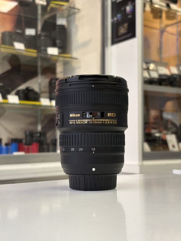 Nikon AF-S 18-35mm f/3.5-4.5G ED (23920)