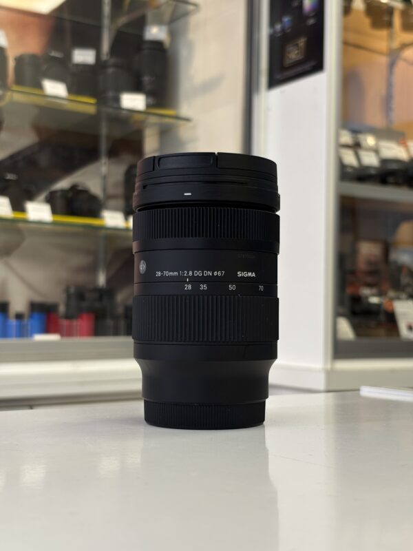 SIGMA 28-70 F/2.8 DG DN (24850)