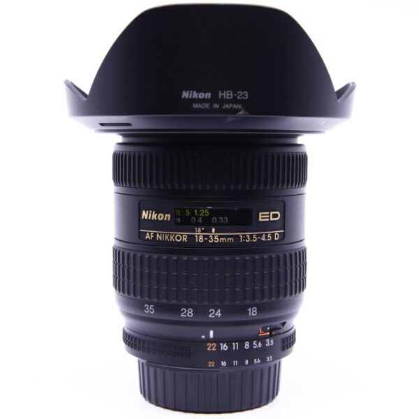 NIKON AF-D 18-35 mm f/3,5-4,5