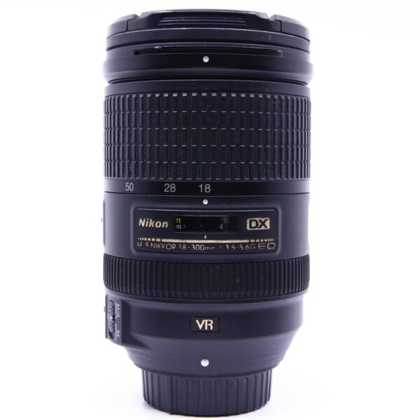 NIKON AF-S DX 18-300 mm f/3,5-5,6 G ED VR