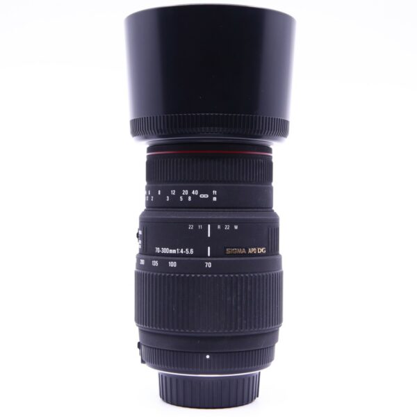 OCCASION SIGMA 70-300 mm f/4-5,6 APO MACRO POUR NIKON