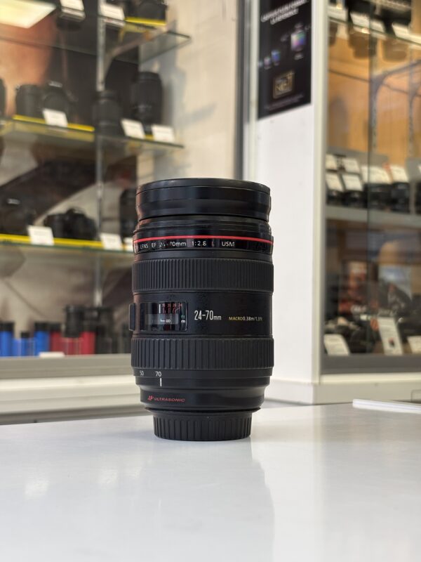 Canon EF 24-70mm f/2.8L (24792)