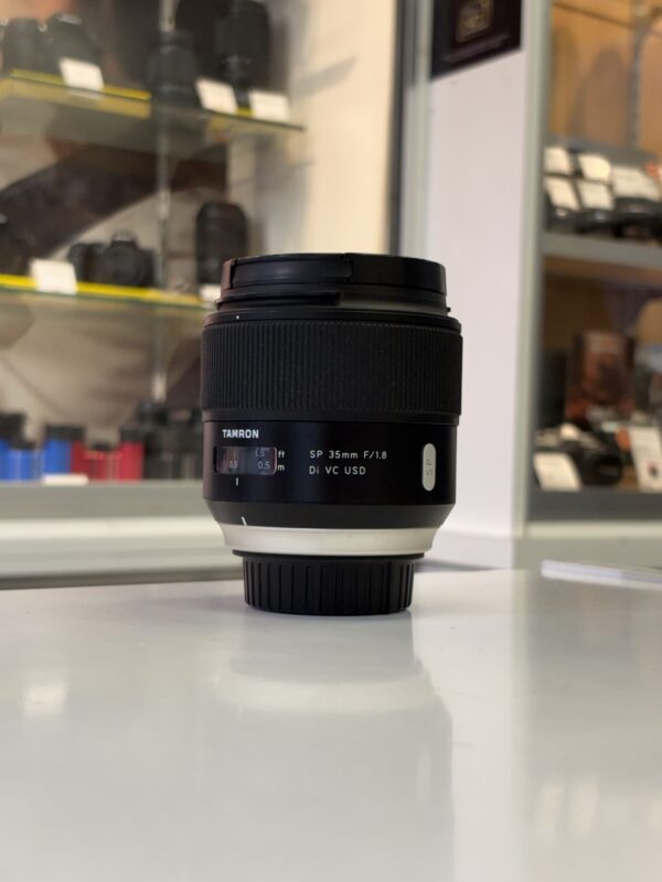 Tamron SP 35mm f/1.8 Di VC USD Nikon