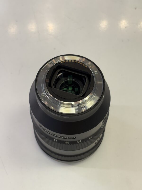 Sony FE 24-240mm f/3.5-6.3 OSS (24022) – Image 2