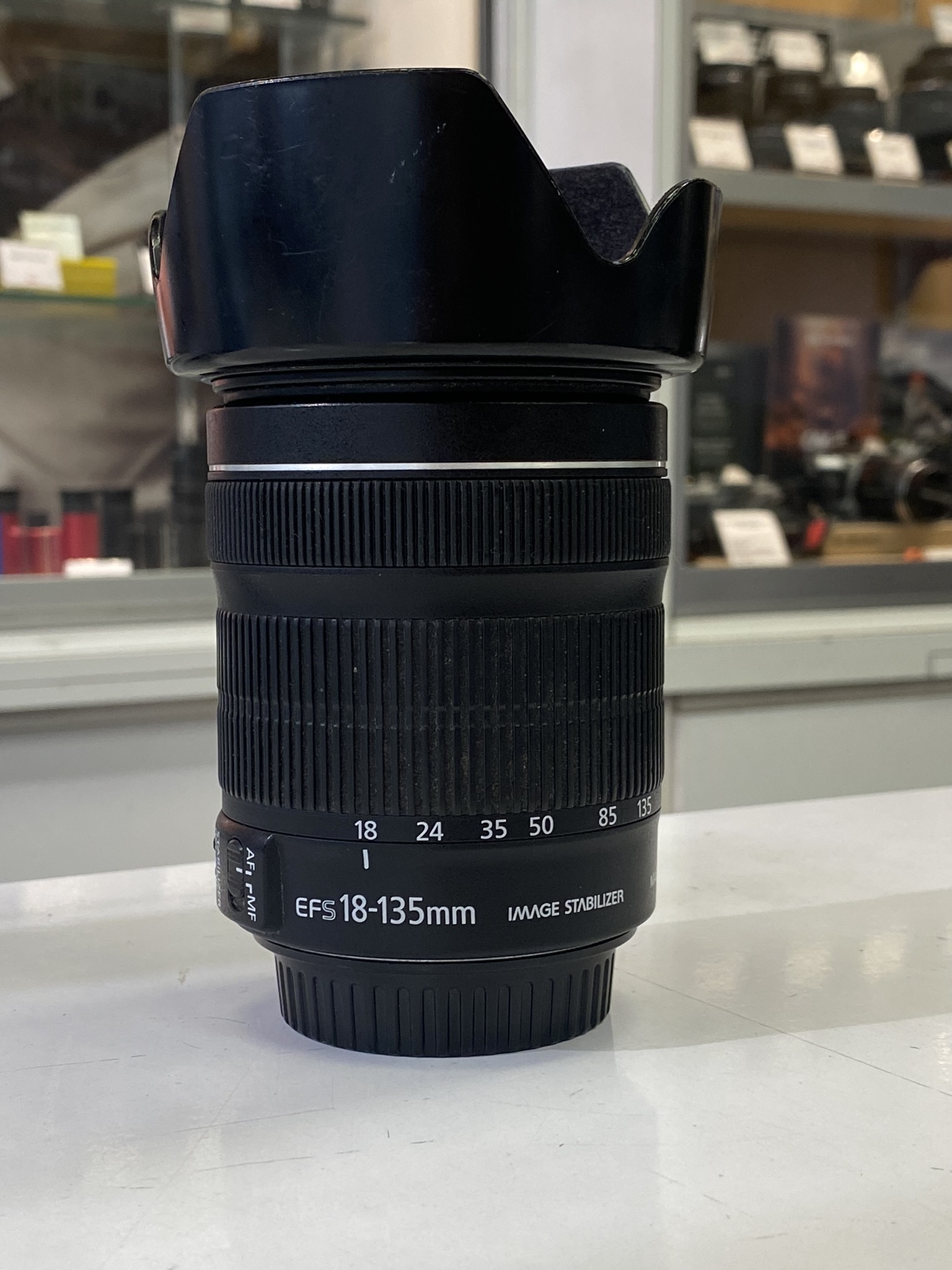 Canon EF-S 18-135mm f/3.5-5.6 IS STM (25231)
