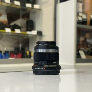 Olympus M.Zuiko 45 mm f/1.8 (24598)