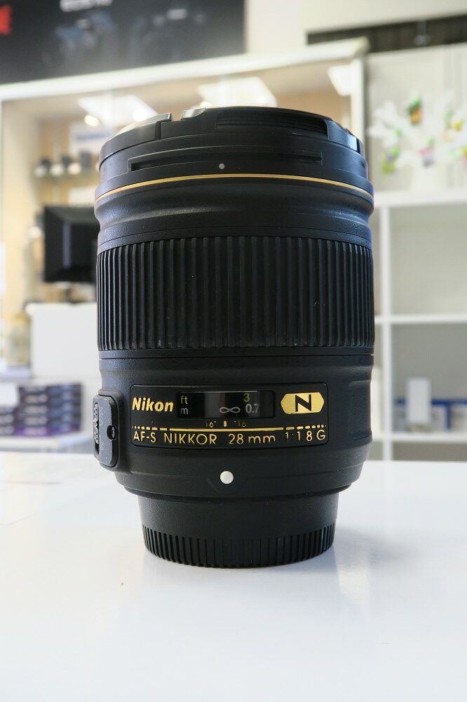 Nikon AF-S 28 mm f/1.8G (20320)