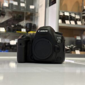 Canon EOS 5D Mark IV (25629)