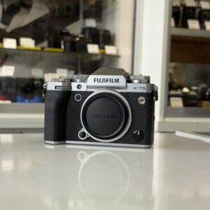 Fujifilm X-T5 (25751)
