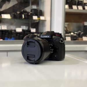 Panasonic Lumix G9 + Leica 12-60 mm f/2.8-4 (25719)+(25718)