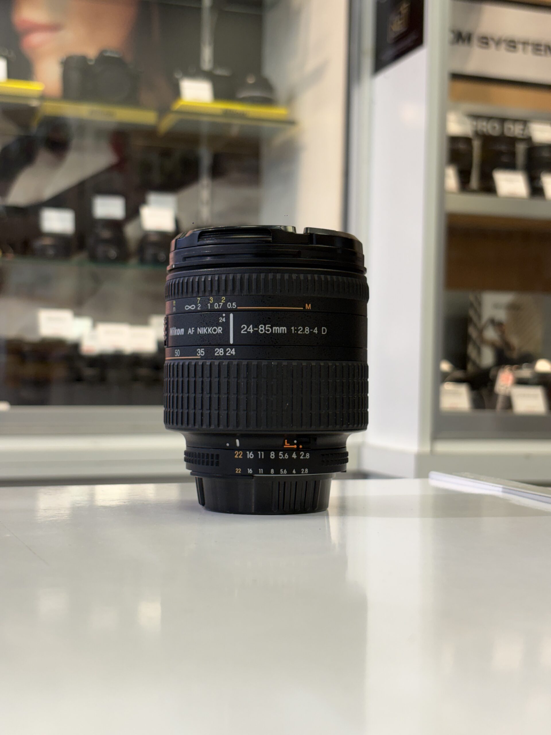 Nikon AF-D 24-85 mm f/2.8-4 IF (23756)