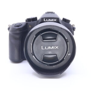 PANASONIC FZ1000 + BOITE (25912)