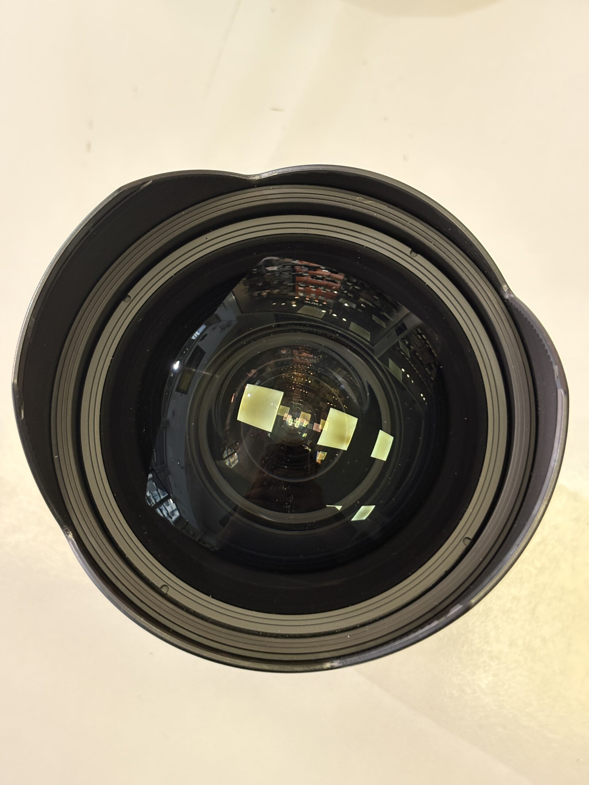 Canon EF 11-24 mm f/4 L USM (24692) – Image 2