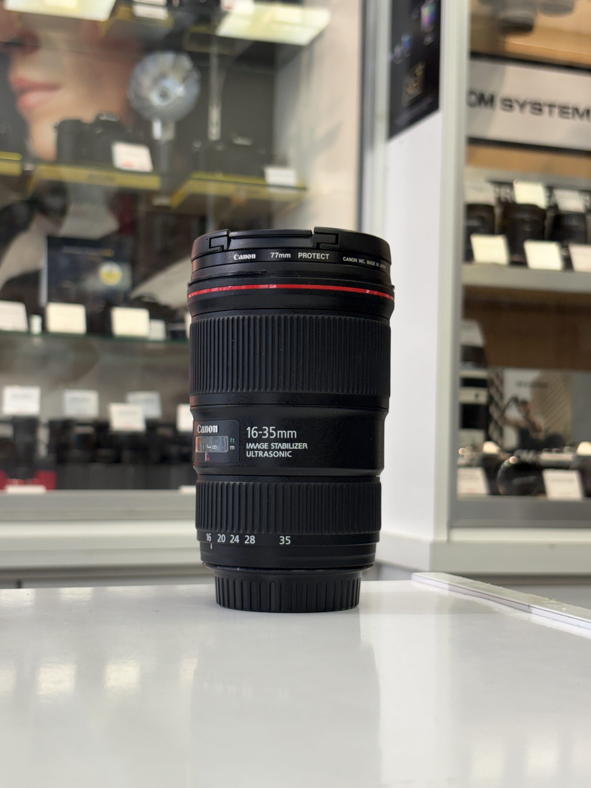 Canon EF 16-35 mm f/4 L IS USM (26028)