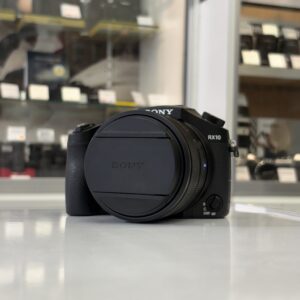 Sony Cyber-shot RX10 IV (25813)